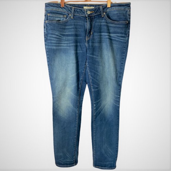 Levi's Denim - Levi's 712 Slim Medium Wash Denim Jeans Womens Size 33 actual W36xL31